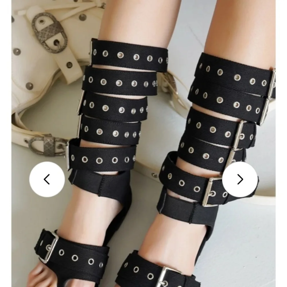 Cape Robbin Black Buckle Strap Sandals - Picture 3 of 4